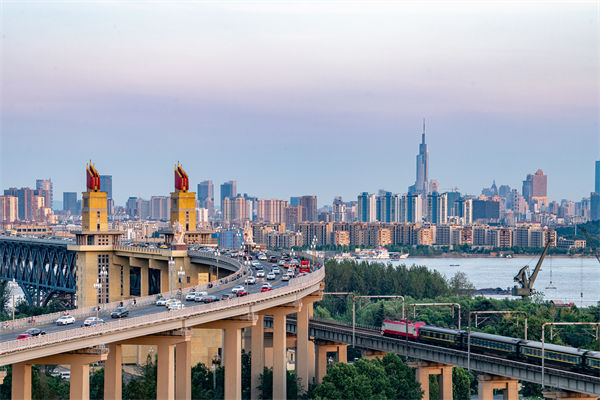 年度目標(biāo)總落空，南京年度經(jīng)營(yíng)計(jì)劃咨詢公司如何精準(zhǔn)規(guī)劃增長(zhǎng)路線？