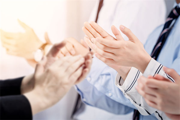 薪資體系常迭代，員工如何從被動接受到主動認同？