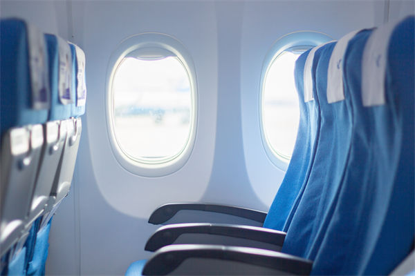航空公司故意調(diào)低溫度賣毛毯？企業(yè)有何營銷啟示？