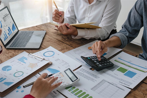 績效考評淪為形式主義，員工敷衍應(yīng)付企業(yè)怎么破？